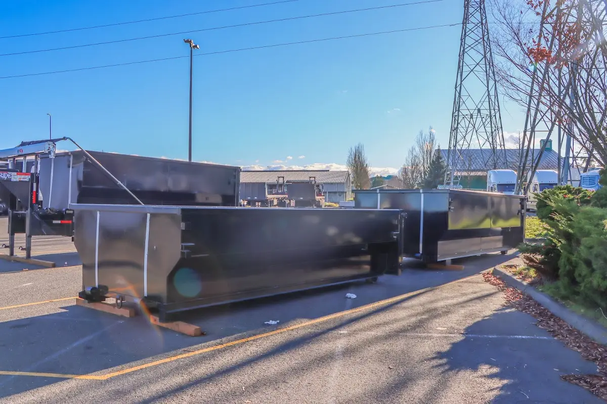 Professional dumpster rental and junk removal service in Seaside